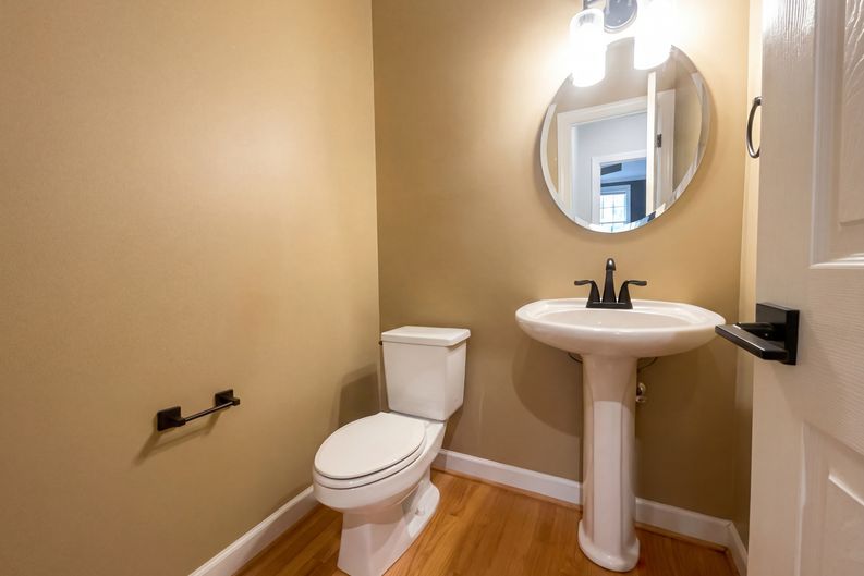 Photo 9 of 17 of 6412 Pleasant Creek Ct, Raleigh, NC
