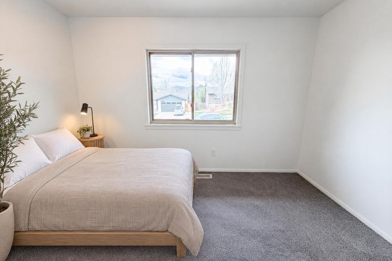 Photo 12 of 22 of 13771 W Warren Dr, Lakewood, CO