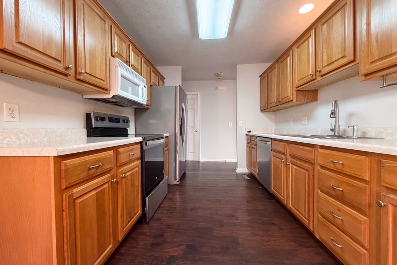 Photo 6 of 15 of 801 Marvin Layne Rd, Mount Juliet, TN