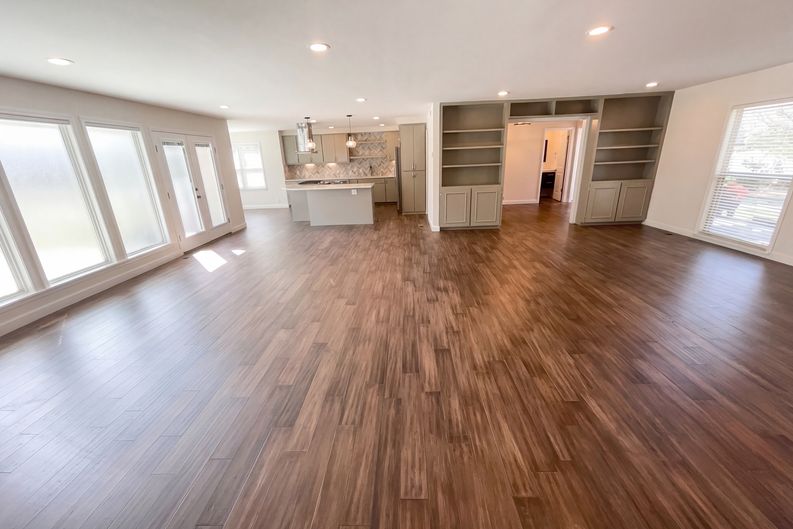 Photo 9 of 37 of 2770 Burtz Dr, Marietta, GA