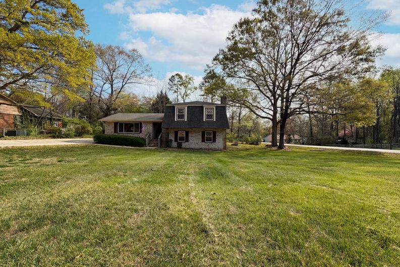 Photo 13 of 22 of 121 Pelham Ln, Fort Mill, SC