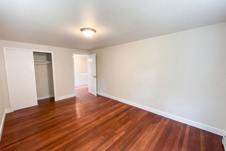 Photo 12 of 28 of 48 Woodlawn St, Randolph, MA
