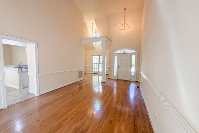 Photo 7 of 16 of 6128 Remington Lake Dr, Raleigh, NC