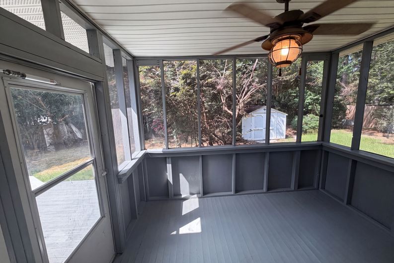 Photo 36 of 37 of 153 Courtney Oak Dr, West Columbia, SC
