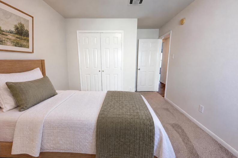 Photo 13 of 26 of 21619 Astipalia Dr, Spring, TX