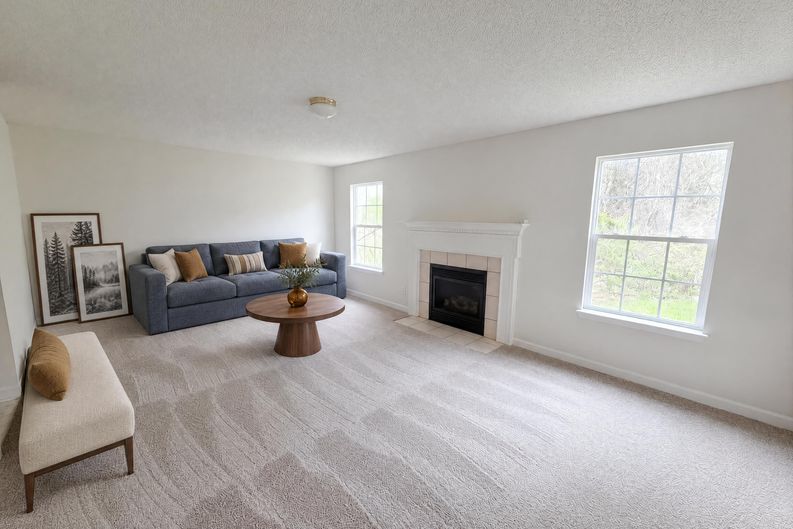 Photo 3 of 19 of 6620 Iron Brigade Ln, Charlotte, NC