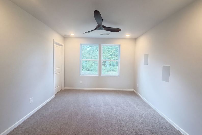 Photo 10 of 19 of 133 Timber Crest Trl, White Bluff, TN