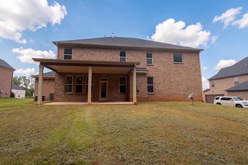 Photo 5 of 47 of 321 Basel Way, Hampton, GA
