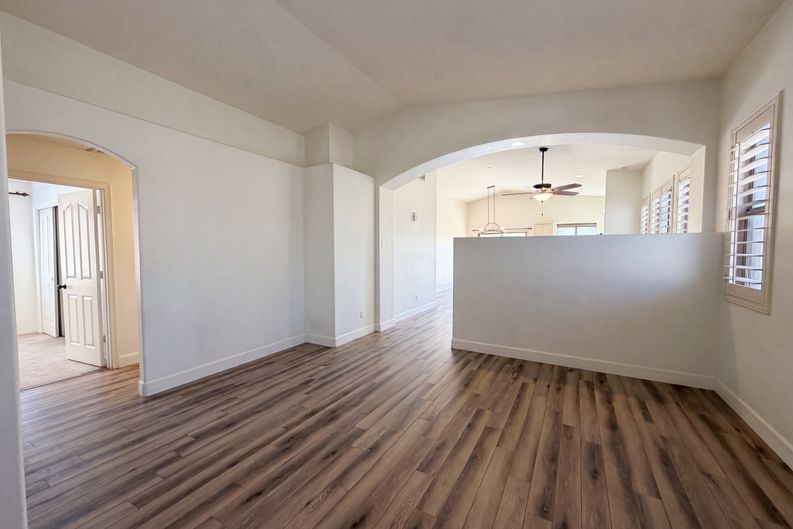 Photo 9 of 29 of 3951 E Timberline Rd, Gilbert, AZ