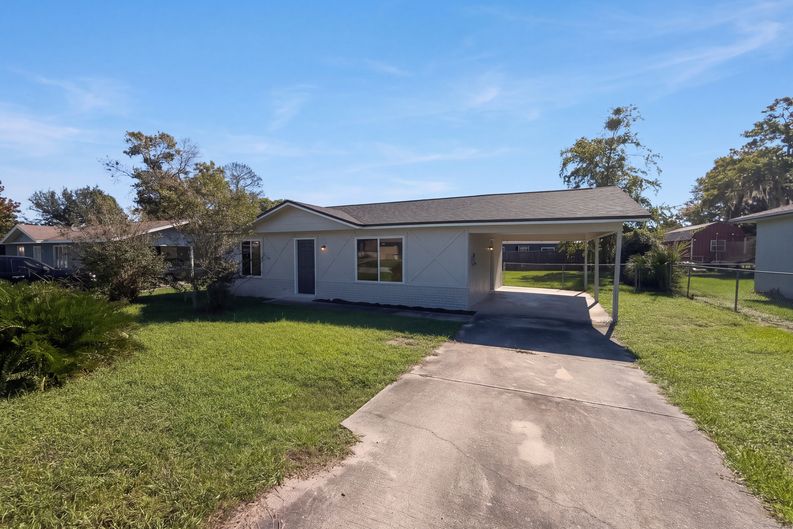 Photo 16 of 17 of 8801 SE 89th St, Ocala, FL