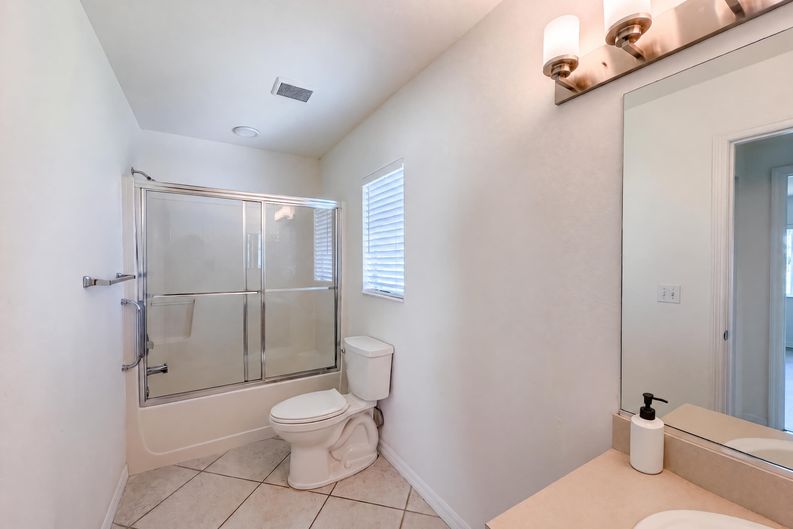 Photo 16 of 25 of 14280 SE 85th Ave, Summerfield, FL