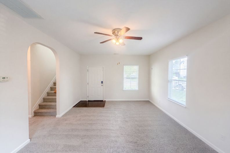 Photo 3 of 24 of 2722 Quail Oaks Dr, Greensboro, NC