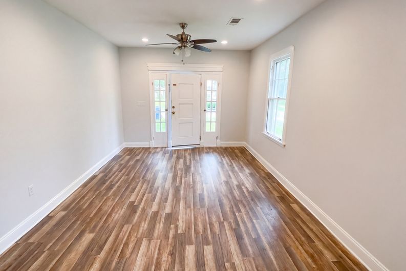 Photo 8 of 17 of 1454 Farragut St, New Orleans, LA
