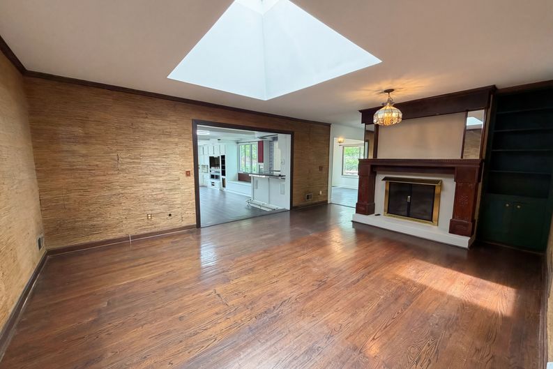 Photo 3 of 39 of 6114 Cedar Ridge Rd, Columbia, SC