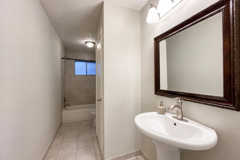 Photo 12 of 31 of 23110 Pennsgrove Rd, Spring, TX