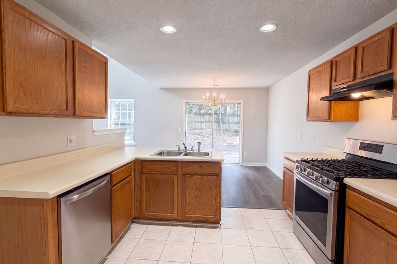 Photo 15 of 20 of 3426 Sable Chase Ln, Atlanta, GA