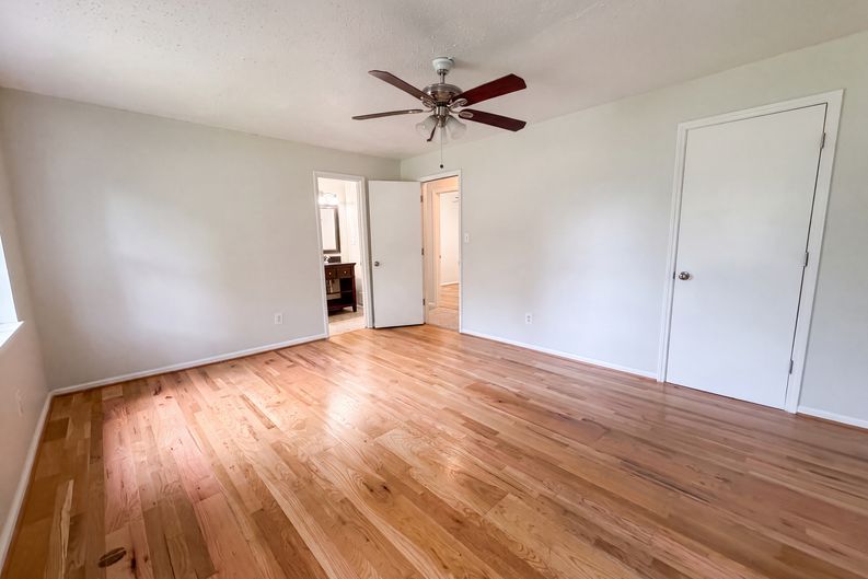 Photo 9 of 21 of 405 Annie Lee Rd, Trussville, AL