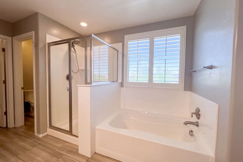 Photo 12 of 27 of 11422 W Foxfire Dr, Surprise, AZ