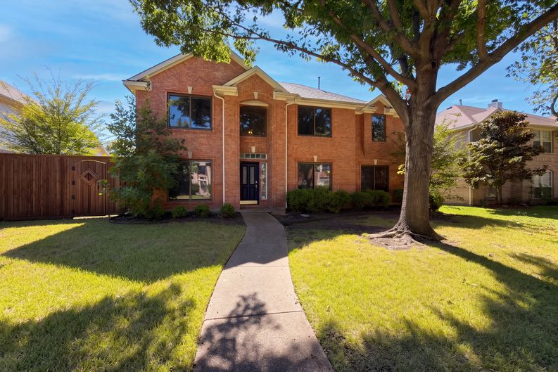 Photo 31 of 34 of 4412 Cedar Valley Dr, Plano, TX