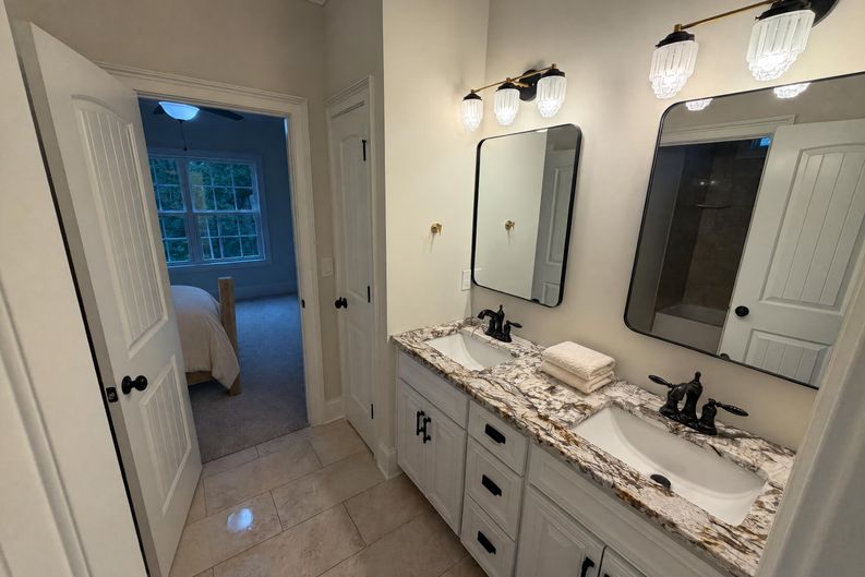 Photo 15 of 27 of 7510 Sunridge Ln, Douglasville, GA