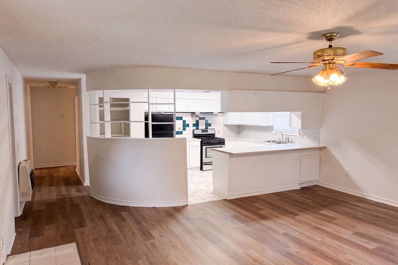 Photo 7 of 19 of 430225 E 1155 Rd, Porum, OK