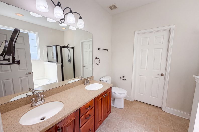 Photo 9 of 22 of 676 Grassy Hill Rd, Summerville, SC
