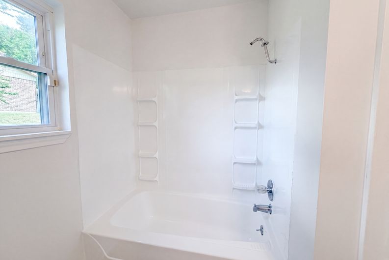 Photo 12 of 16 of 908 Laurie Ln, Copperas Cove, TX
