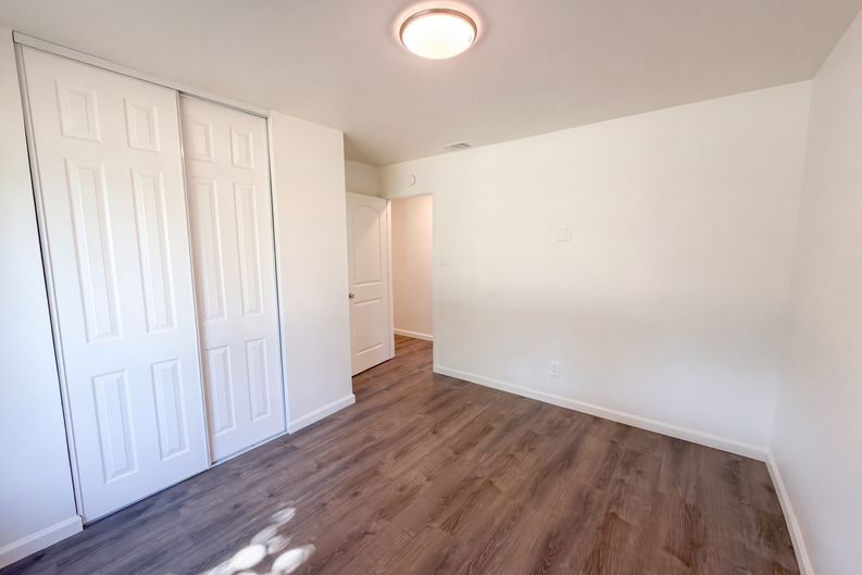 Photo 22 of 37 of 10539 Georgetown Dr, Rancho Cordova, CA