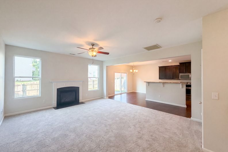 Photo 5 of 17 of 3546 Eastern Branch Rd, Raleigh, NC