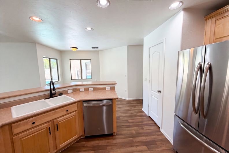 Photo 7 of 22 of 6461 W Harbin Ridge Way, Tucson, AZ
