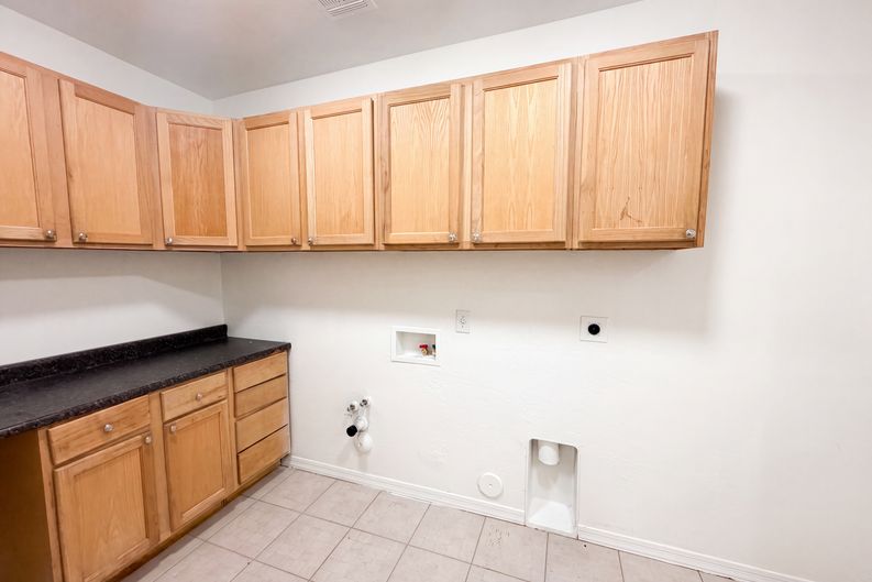 Photo 38 of 46 of 4118 W Saint Anne Ave, Phoenix, AZ
