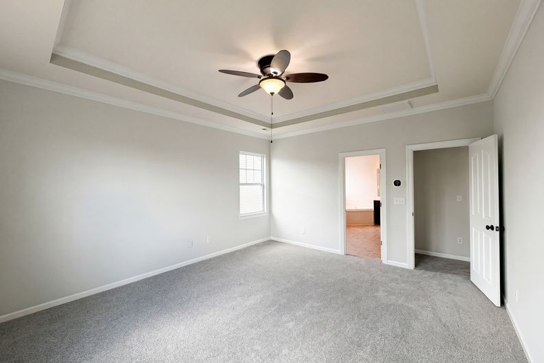 Photo 4 of 27 of 9696 Ravenscroft Ln NW, Concord, NC