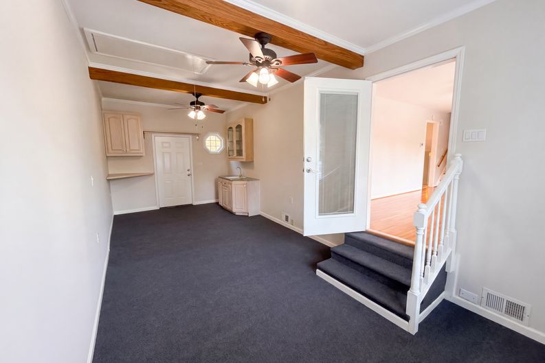 Photo 33 of 41 of 1030 McLaughlin Dr, Charlotte, NC