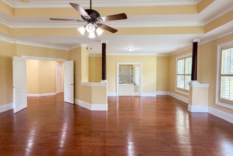 Photo 15 of 41 of 332 Warwick Pl, McDonough, GA