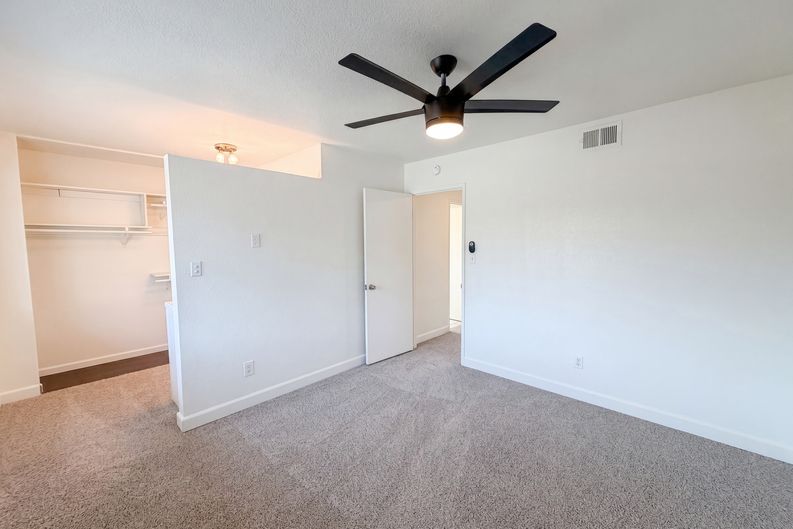 Photo 13 of 28 of 6840 Oaklawn Way, Fair Oaks, CA