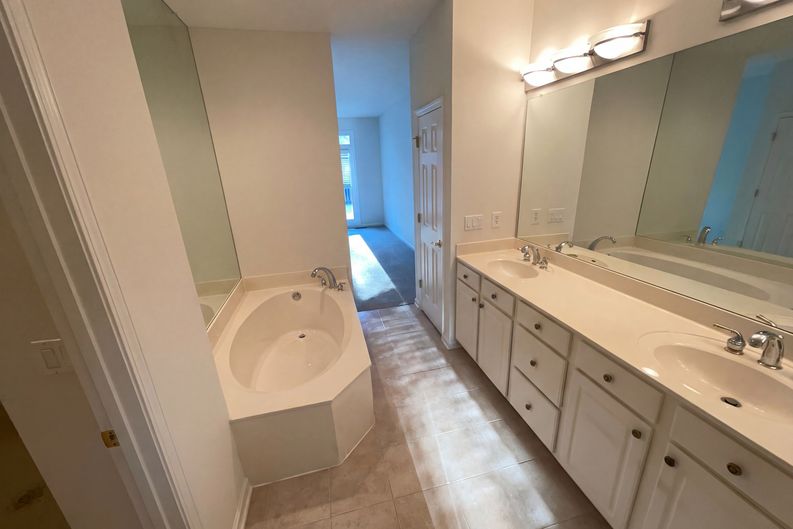 Photo 18 of 26 of 168 Maple Grove Ter, Peachtree City, GA