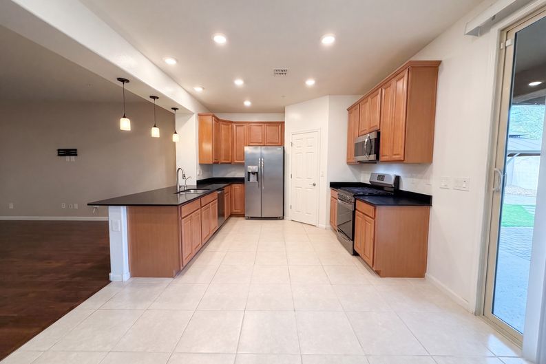 Photo 13 of 45 of 2551 N 212th Dr, Buckeye, AZ