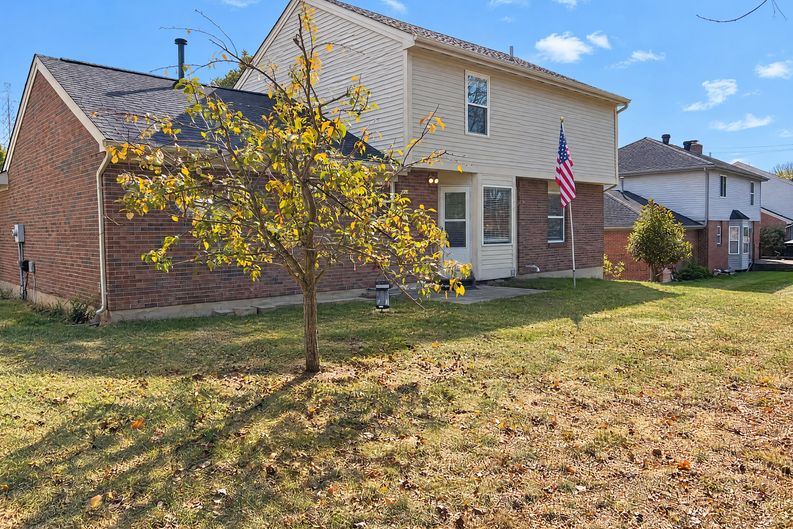 Photo 25 of 28 of 1344 Cayton Rd, Florence, KY