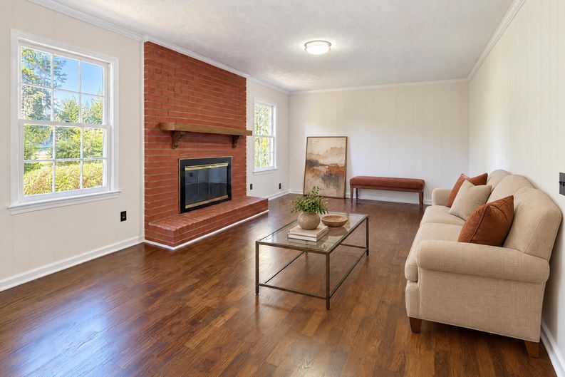 Photo 3 of 20 of 681 John Ward Rd SW, Marietta, GA