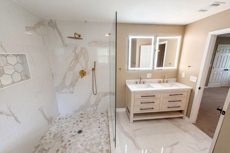 Photo 20 of 38 of 1772 Huntingford Dr, Marietta, GA