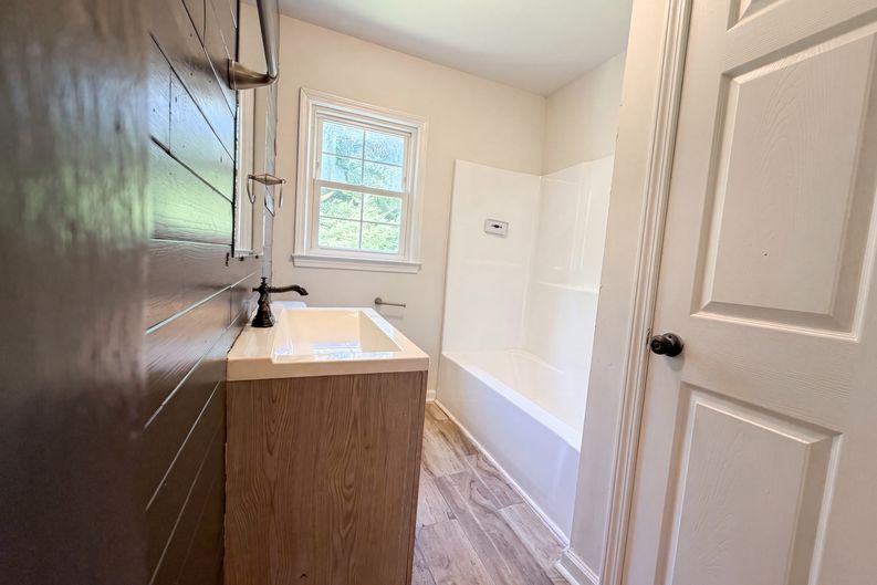 Photo 15 of 20 of 1125 Old Spartanburg Hwy, Lyman, SC