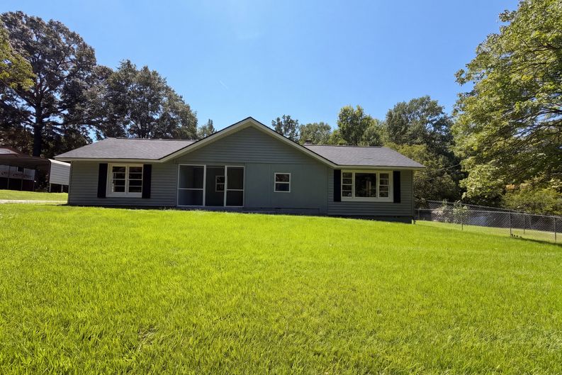 Photo 19 of 21 of 237 Geddis Rd, Inman, SC