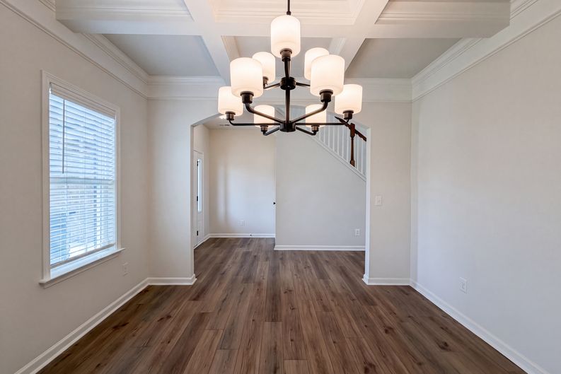 Photo 8 of 37 of 7463 Buckview Ct, Kernersville, NC