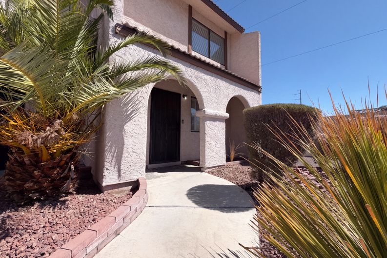 Photo 15 of 17 of 5240 Janfred Ct, Las Vegas, NV