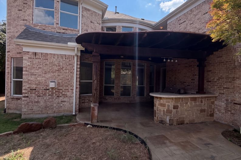Photo 5 of 26 of 2716 Dearborn Ln, Frisco, TX