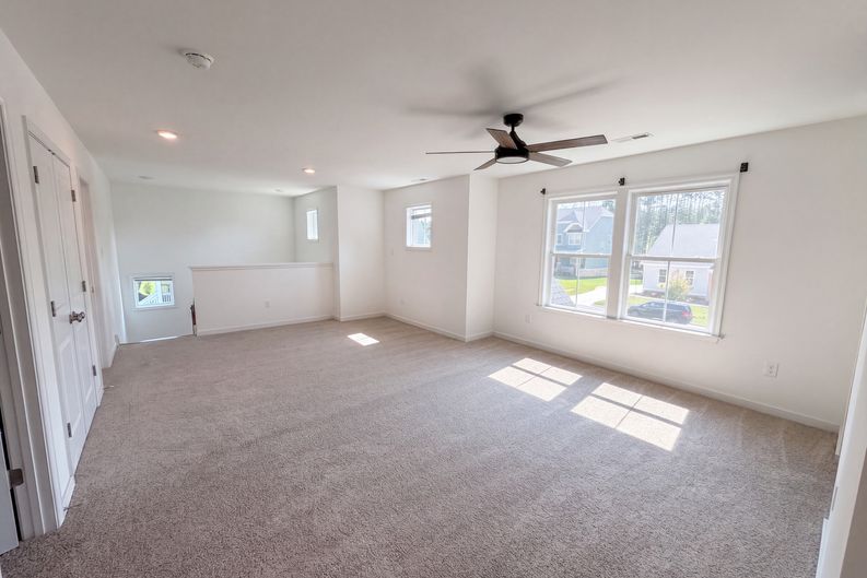Photo 13 of 28 of 6813 Cove Creek Ct, Moseley, VA