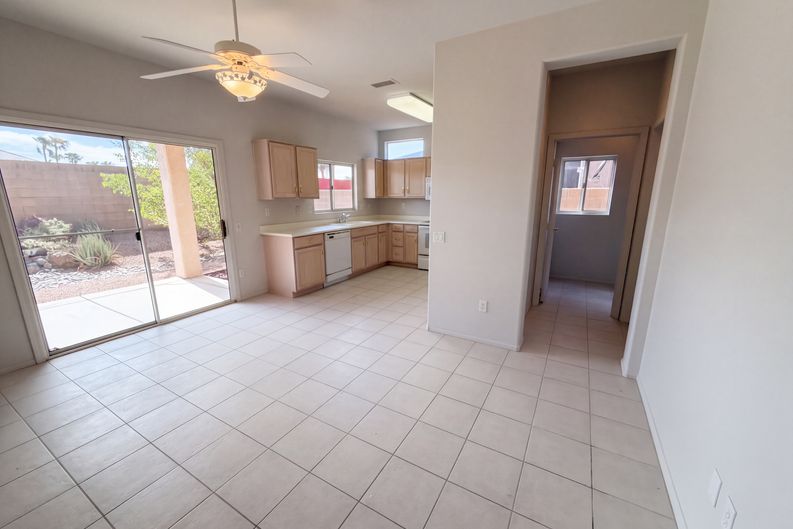 Photo 6 of 42 of 15339 W Via Montoya, Sun City West, AZ