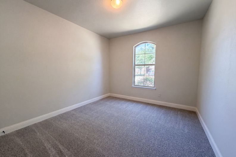 Photo 10 of 23 of 1683 St Croix St, Burleson, TX