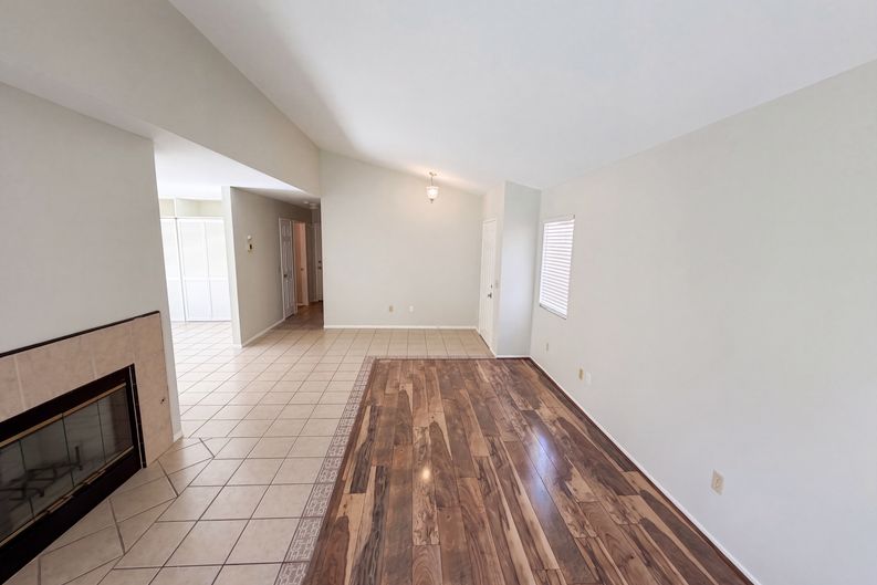 Photo 6 of 17 of 961 Verona Ave, San Jacinto, CA