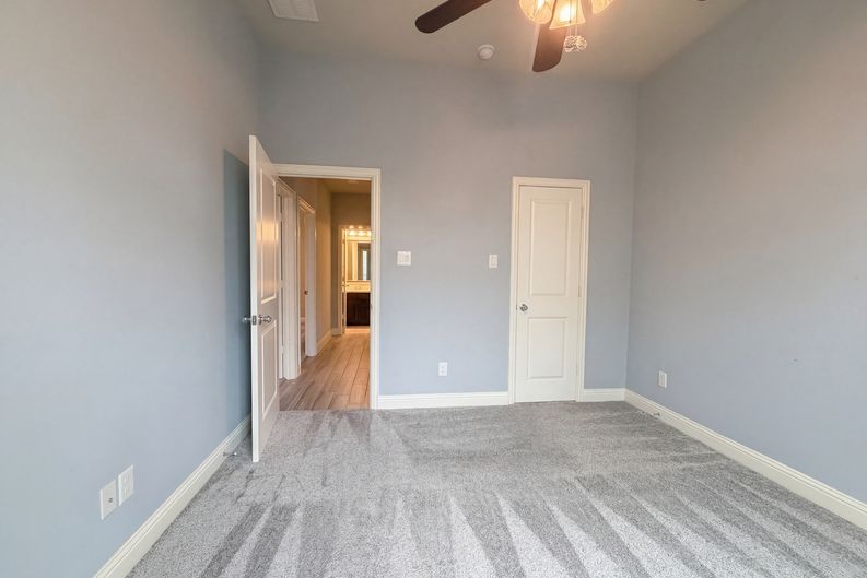Photo 18 of 19 of 2613 Oak Blossom Dr, McKinney, TX